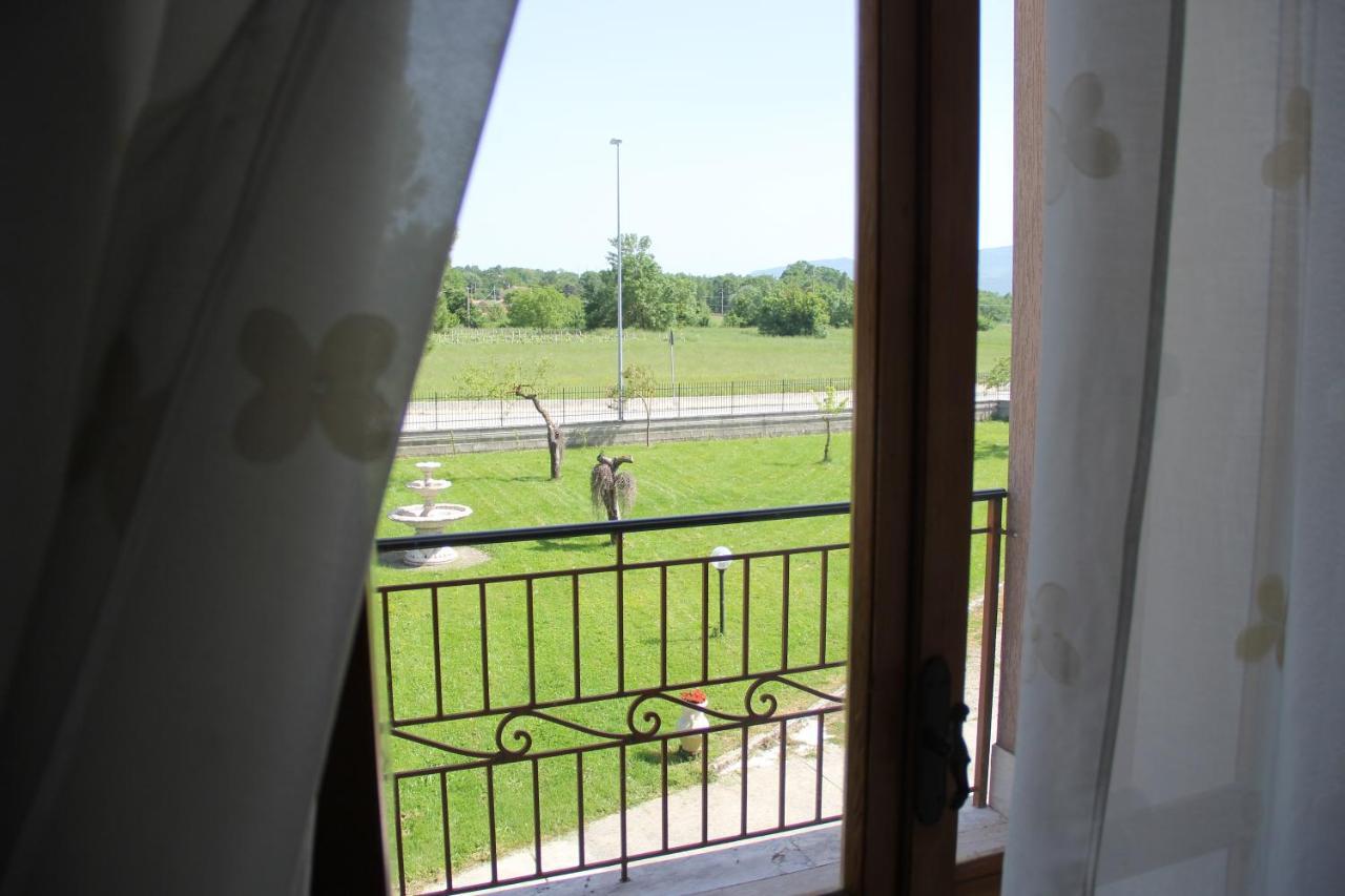 B&S Bed & Breakfast Vinchiaturo ภายนอก รูปภาพ